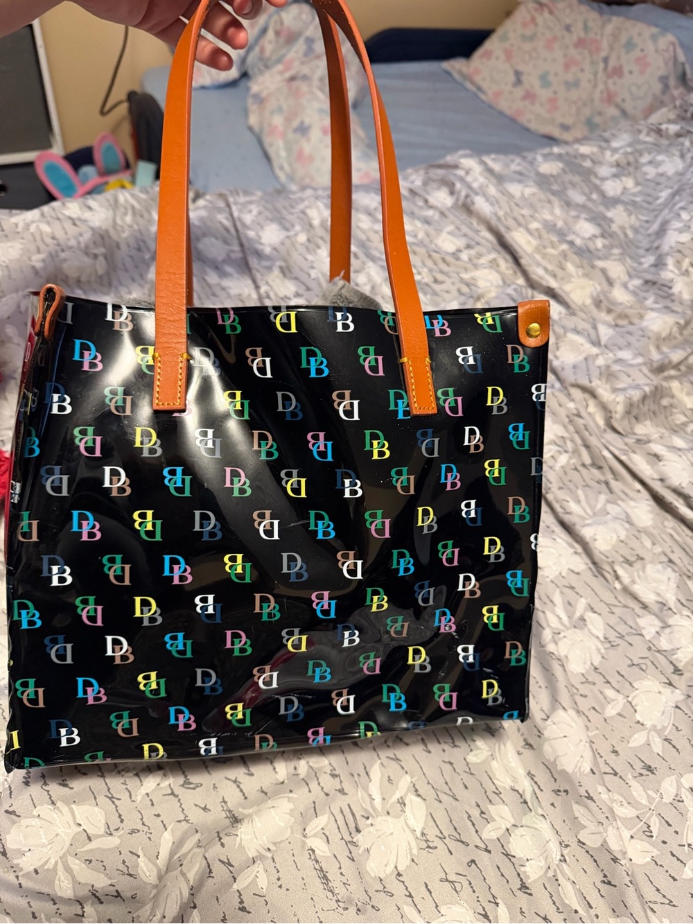 Dooney & Bourke "It" Medium Shopper Tote